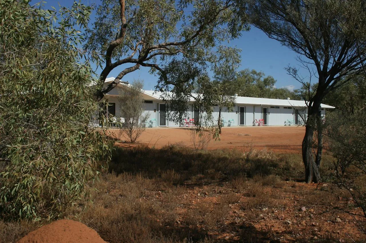 Cooper'S Country Lodge Eromanga Motel